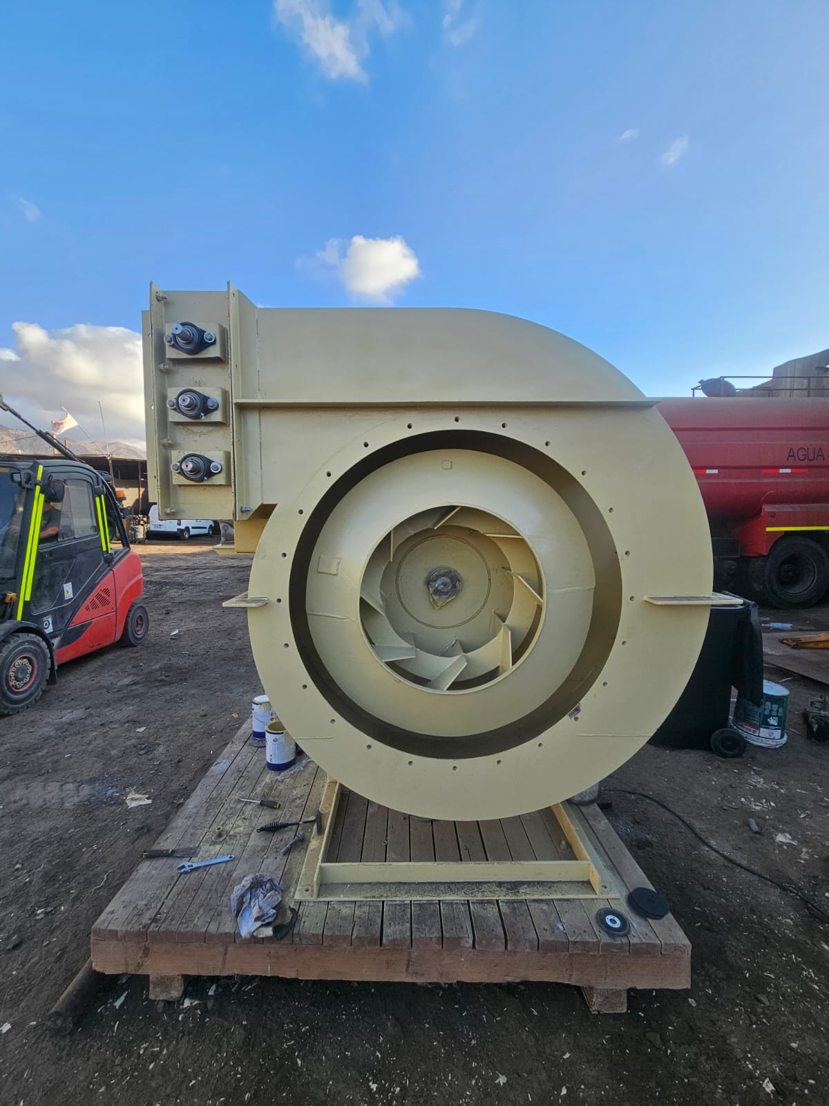 Carcasa y rodete de ventilador centrífugo — Minera Escondida (BHP)